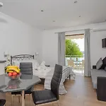 Apartament Mare